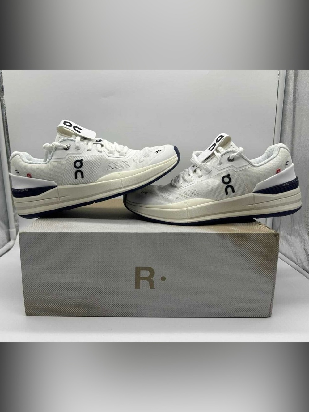 On Women's The Roger Pro 'White Indigo' Size 10.5